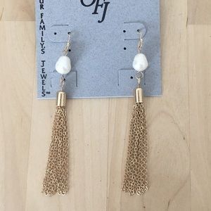 Natural real pearl gold tassel earrings dangly